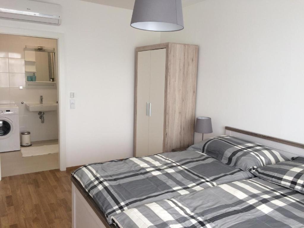 Vienna Belvedere Und Hauptbahnhof Apartment Bagian luar foto