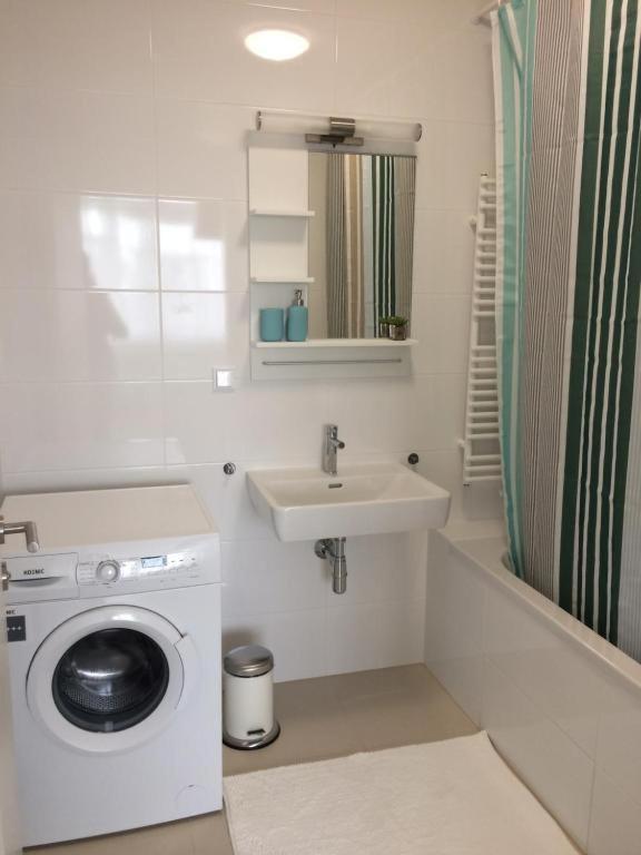 Vienna Belvedere Und Hauptbahnhof Apartment Bagian luar foto